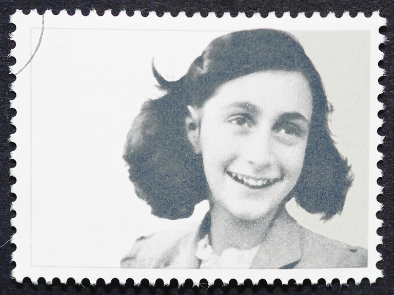 Anne Frank Walking Tour in Amsterdam and Camp Vught National Memorial Visit